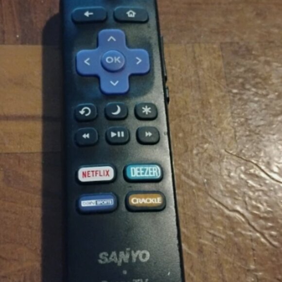 Sanyo ROKU TV REMOTE NETFLIX Crackle Deezer Dan Sports Remote - Picture 1 of 3